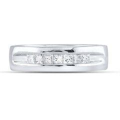 14kt White Gold Mens Princess Diamond Single Row Channel-set Wedding Band 1/2 Cttw